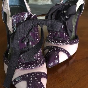 Sexy Spectator heels